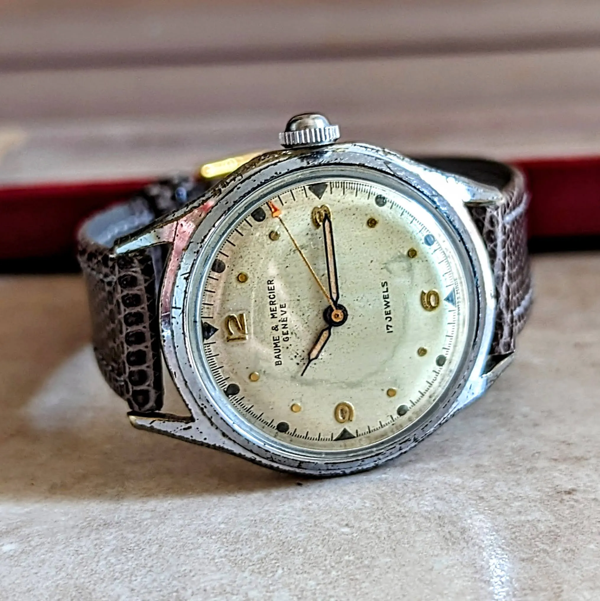 BAUME & MERCIER Geneve Watch Cal. ETA 1080 17 Jewels Vintage Swiss Wristwatch